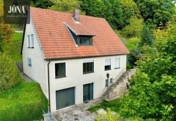 Wohnen im Grünen! Einfamilienhaus am Fuße der Plassenburg mit Blick über Kulmbach