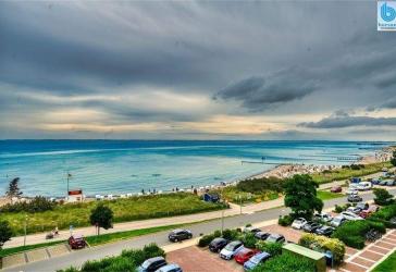 Unverbaubarer Panoramablick bis Fehmarn! Ideal als Ferienwohnung oder Kapitalanlage