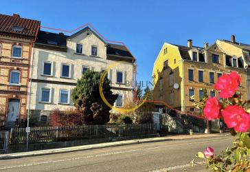 Weitblick und Entwicklungspotenzial - Mehrfamilienhaus mit drei Wohneinheiten und großem Garten