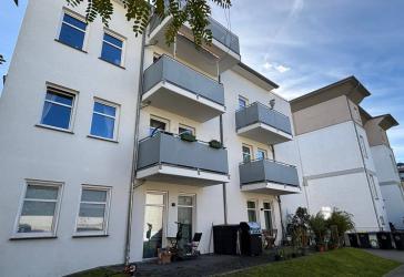Schöne, vermietete 3-Zimmer-Wohnung mit 2 Balkonen in Berlin