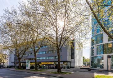 Friedrich-Ebert-Straße || 270 m² Büro || 1. OG || prominente Lage|| neben zeb-Tower