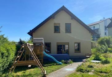 Ein spitze Einfamilienhaus in der Stadt der Spitze zu verkaufen