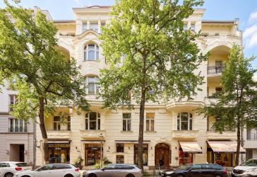 Top sanierte, herrschaftliche Altbauwohnung aus der Gründerzeit mit 7 Zimmern direkt am Ku'Damm
