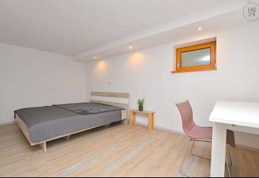 Schön möblierte 1-Zimmerwohnung in Aschaffenburg mit Wlan