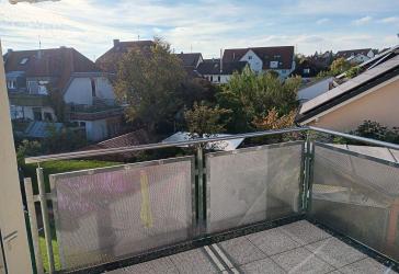 Ein Traum, 4 Zimmer Mietwohnung OG/DG in Maichingen