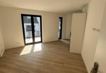 Erstbezug nach Kernsanierung I Möblierte 2-Zimmer Whg mit EBK im 5. OG