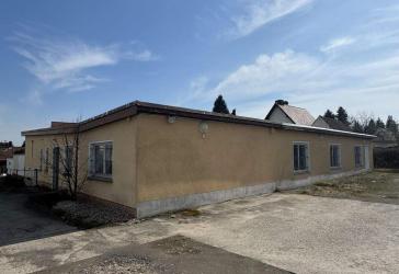 Einmalig...Zentrale für Handwerksbetrieb in Köhra zu verkaufen, auch wohnen möglich!