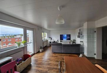 Wunderschöne Drei-Zimmerwohnung - geräumig und modernisiert am Hochfeld Schweinfurt