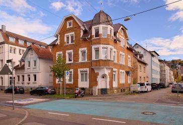 Liebevoll sanierte Altbauwohnung mit Charakter im Herzen von Feuerbach