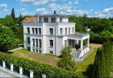 Vorschaubild Villa