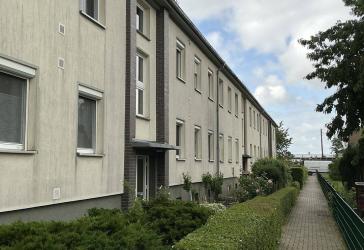 Aus Alt mach Neu ! Charmante 3-Raum-Wohnung mit Gestaltungspotenzial !
