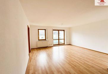 Wohnen im Herzog-Georg-Ring: 3-Raum-Wohnung mit Balkon!
