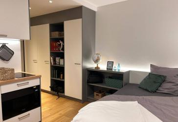 Ab Januar: Sanierte + möblierte 1-Zimmer-Wohnung ideal für Studierende + Auszubildende | Bigger Bude