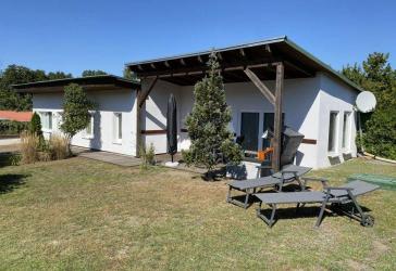 #RESERVIERT# komfortables Wochenendhaus am Malchiner See (ca. 300 m)