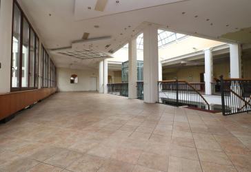 Innerstädtische Gewerbefläche auf 2 Etagen + Aufzug + Terrasse in der Görlitzer Straßburg-Passage!