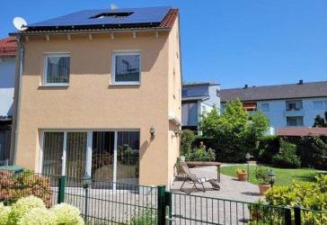 Wohntraum in ruhiger Lage mit Terrasse und Garten