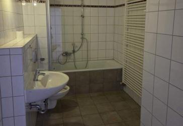 Liebevoll sanierte Familienwohnung in ruhiger Lage in Riesa!