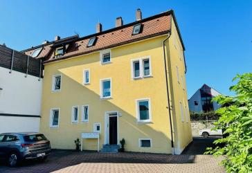 Gepflegtes Wohn- und Geschäftshaus im Dreifaltigkeitsviertel!
