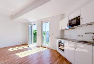 Moderne Wohnung zum ruhigen Innenhof - gut erreichbar und schnell zum KuDamm