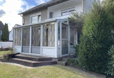 Zweifamilienhaus in begehrter Lage