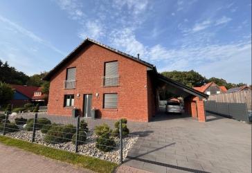 Exklusives Wohnhaus mit Einliegerwohnung