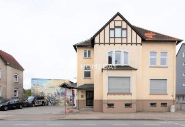 Vermietete Dachgeschosswohnung mit 4 Zimmern und schöner Ausstattung in Herne-Süd