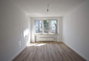 Frisch renoviert! 2-Zimmer-Wohnung mit Balkon