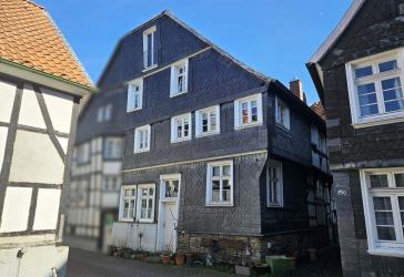 Vorschaubild Mehrfamilienhaus