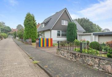 Herrlicher Blick in die Natur: Einfamilienhaus in Preetz