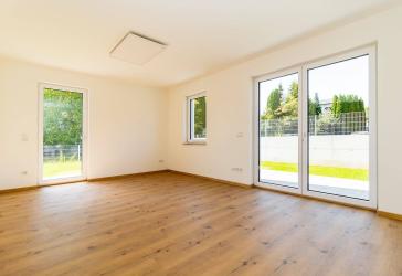 NEUBAU - Erstbezug ins neue Haus - Energieeffizienz A+ - Aichach-Klingen !!!