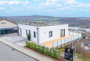 Einzigartiger Bungalow mit Penthouse - Charakter und einer unverbaubaren Fernsicht