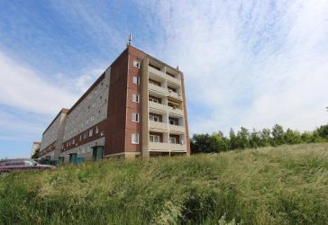 Erdgeschosswohnung mit großer Dusche und Balkon sucht Nachmieter!