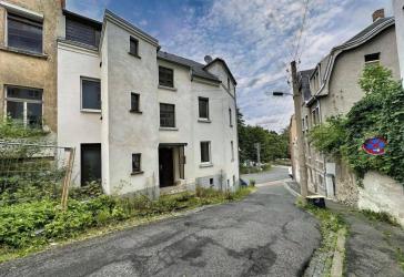 Handwerkerobjekt mit 3 Wohneinheiten und Garage/Werkstatt