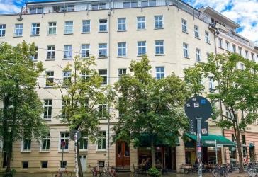 Moderne Gewerbeeinheit am Zionskirchplatz - Ideal für Büro oder Praxis