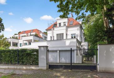 Sofortbezug in Berlin-Wannsee - Exklusiver Neubau mit Garten und Terrasse I Einliegerwohnung