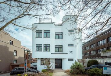 ATTRAKTIVE BÜROFLÄCHE IM ARCHITEKTENHAUS - PROVISIONSFREI