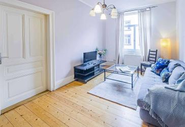 Nette 2-Zimmer-Altbau-Wohnung in ruhiger Lage von Bockenheim