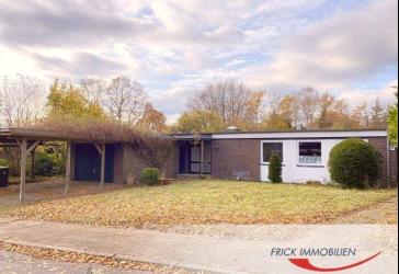 Eutin-Fissau - Großzügiger Bungalow mit Einliegerwohnung