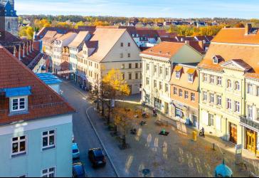Historisches Juwel mit Rendite: Saniertes Mehrfamilienhaus mit Gewerbeanteil