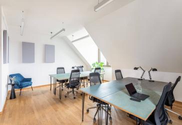Historisches Potsdam-Office: Möbliertes Team Studio, flexibel & sofort verfügbar