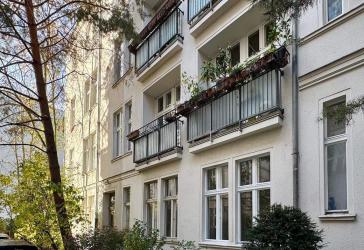 Tiny 1-Zimmer-Eigentumswohnung bezugsfrei kaufen in Berlin-Steglitz, Nahe Schloßstraße, ca. 26 m²