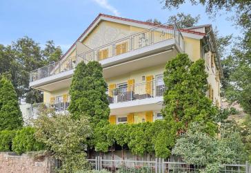 Hochwertige 2-Zimmer-Wohnung mit Top-Aussicht in den Weinbergen von Dresden - Radebeul