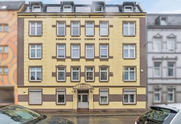 5 vermietete Wohnungen in einem gepflegten 8-Parteien-Haus - gute Kapitalanlage in Neumünster