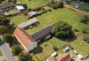 Einzigartige Investitionsmöglichkeit - attraktives Mehrfamilienhaus mit großem Entwicklungspotenzial