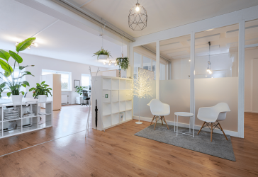 Gilching: Schreibtischplatz 2 - 24/7 Zugang, Top Ausstattung