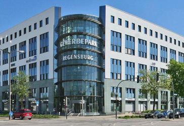Großzügiges Büro in zentraler Lage – Ideal für Ihr Team!