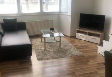 Möblierte komfortable 2,5 Zi. Wohnung EG 'zentral und doch ruhig'
