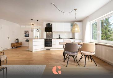 Einziehen + Wohlfühlen! - Exklusive Wohnung mit Balkon in idyllischer Lage
