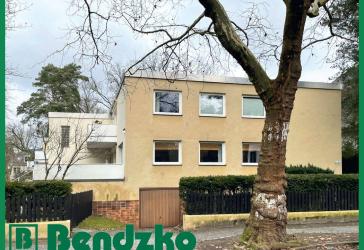 Bezugsfreie 4-Zimmer-Wohnung mit großem Garten und TG-Platz in begehrter Wohnlage - provisionsfrei!