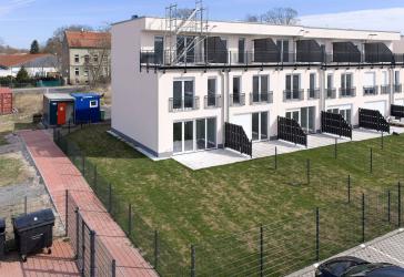 Exklusives und bezugsfreies Neubau-Reihenendhaus